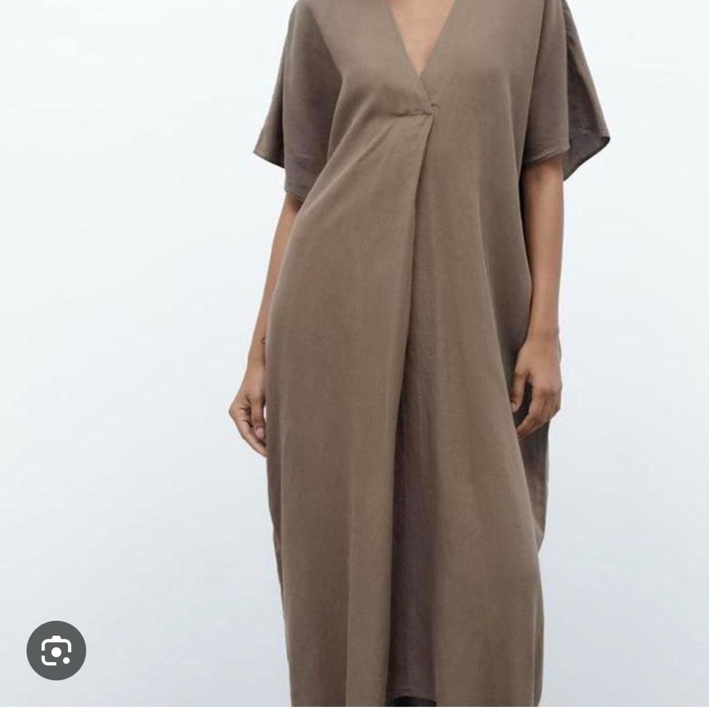 Elegant Brown Women's Dress - Picture 2 of 4